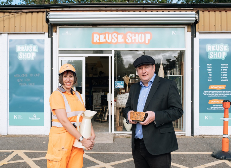 Cllr Loakes outside ReUse Shop