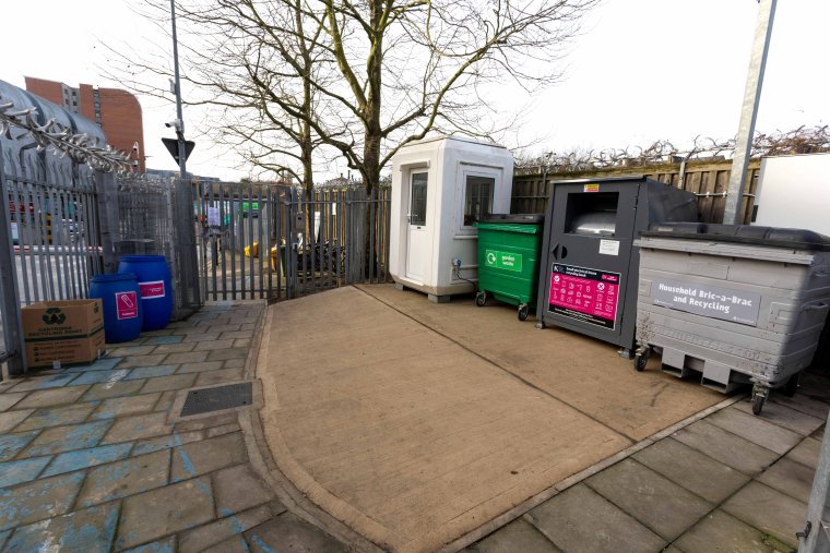 New pedestrian zone at Hornsey Street Reuse and Recycling Centre