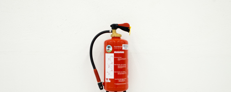 Fire extinguisher